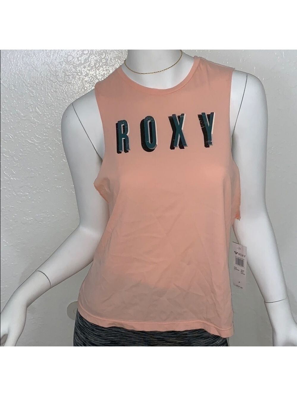 ROXY CANYON CROP MUSCLE TANK PEACH CORAL SIZE MEDIUM - Picture 4 of 9